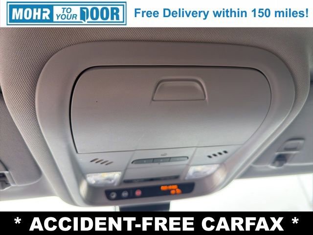 Used 2024 GMC Terrain SLT image 29