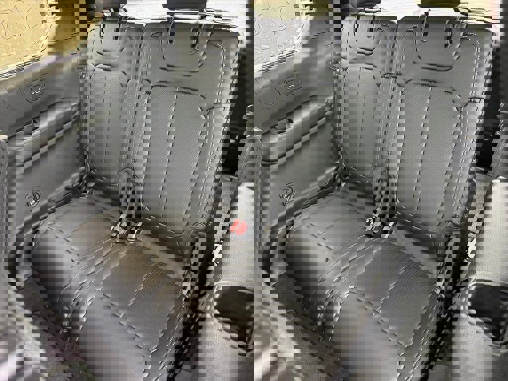 New 2025 Jeep Grand Cherokee L Limited w/ Luxury Tech Group II image 14