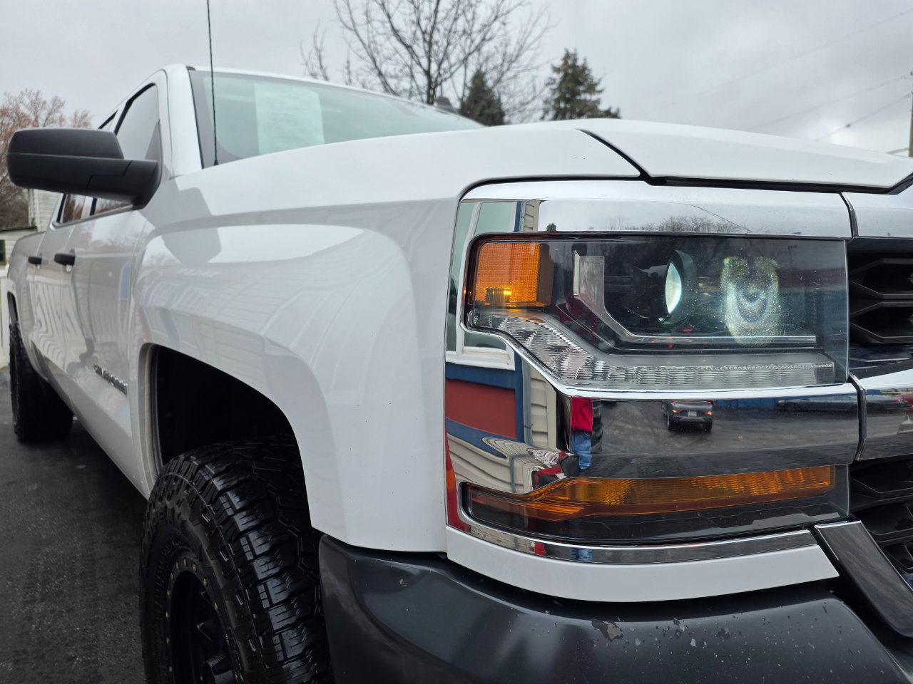 Used 2018 Chevrolet Silverado 1500 W/T w/ Trailering Package image 12