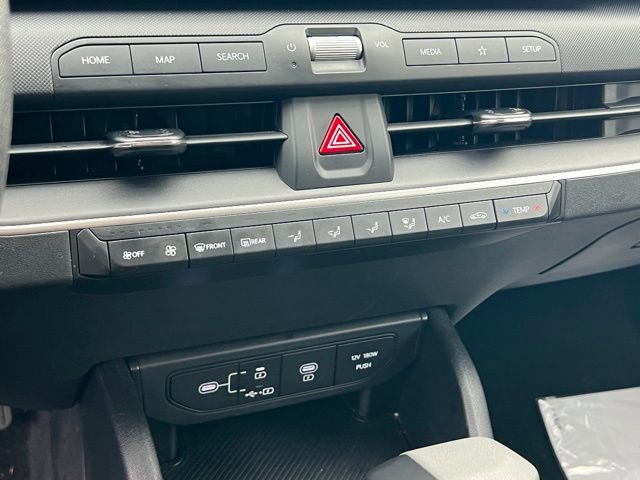 Certified 2025 Kia K4 LXS image 21