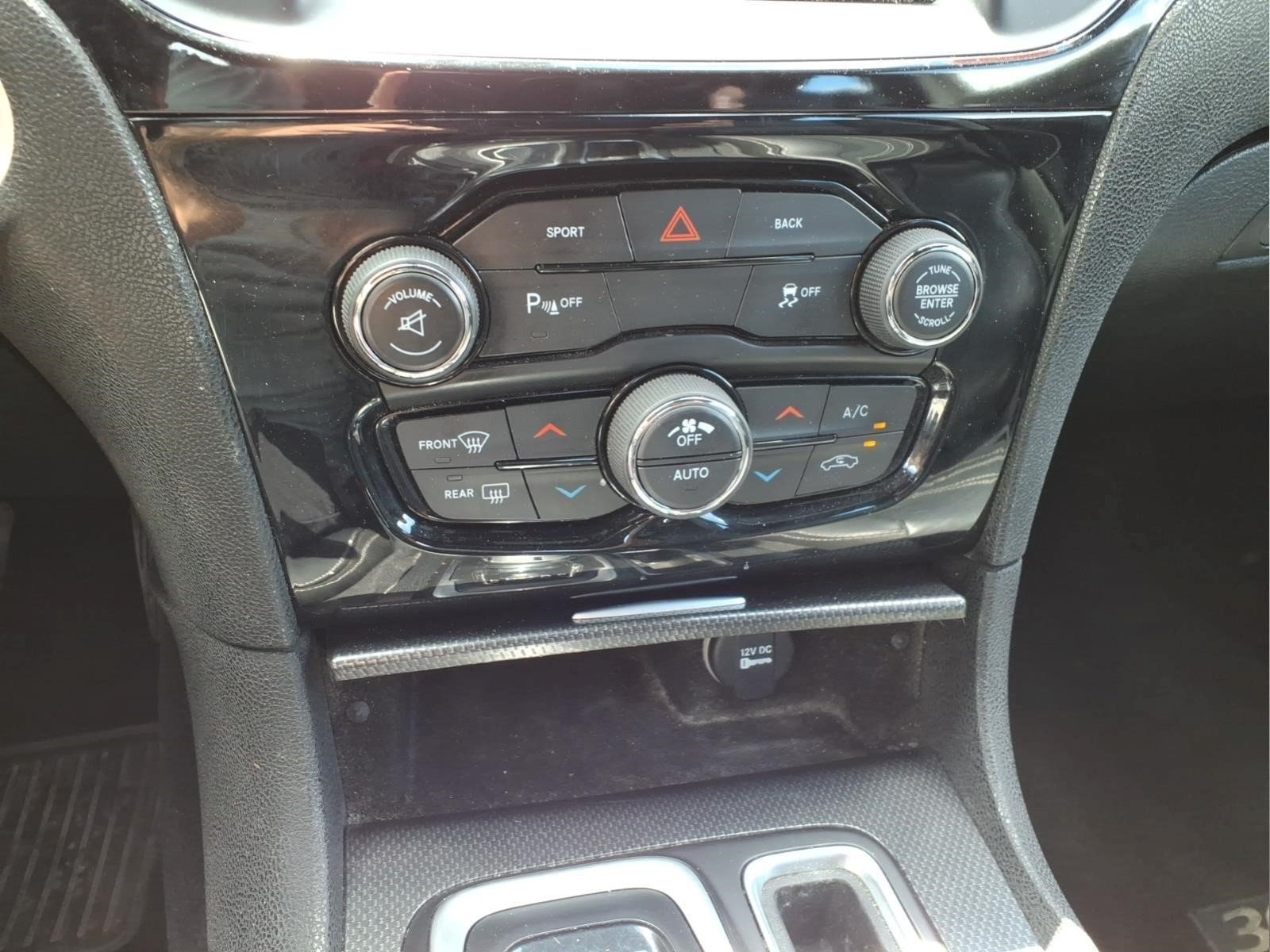 Used 2016 Chrysler 300 S w/ 300S Premium Group AWD/4WD image 15