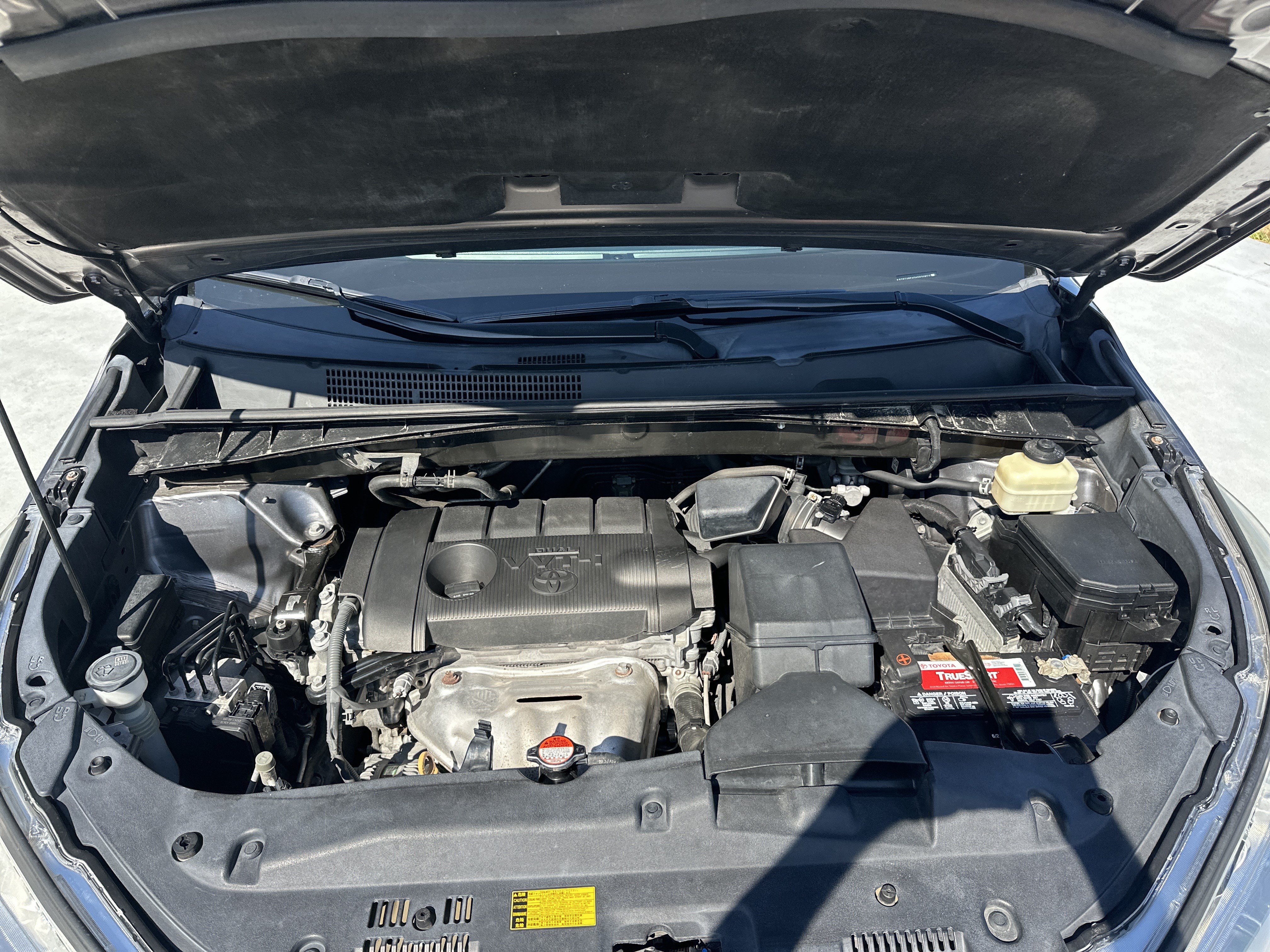 Used 2017 Toyota Highlander LE FWD image 35