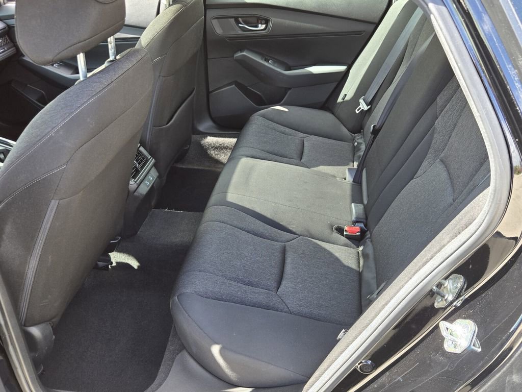 Certified 2025 Honda Accord SE image 11