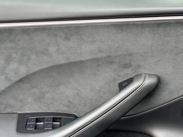 Used 2024 Tesla Model 3 Performance AWD/4WD image 24