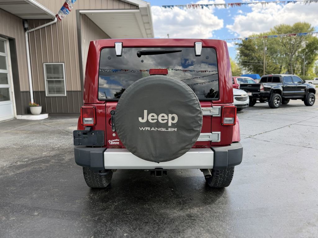 Used 2012 Jeep Wrangler Unlimited Sahara w/ Dual Top Group image 7