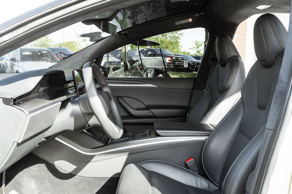 Used 2022 Tesla Model X Plaid AWD/4WD image 25