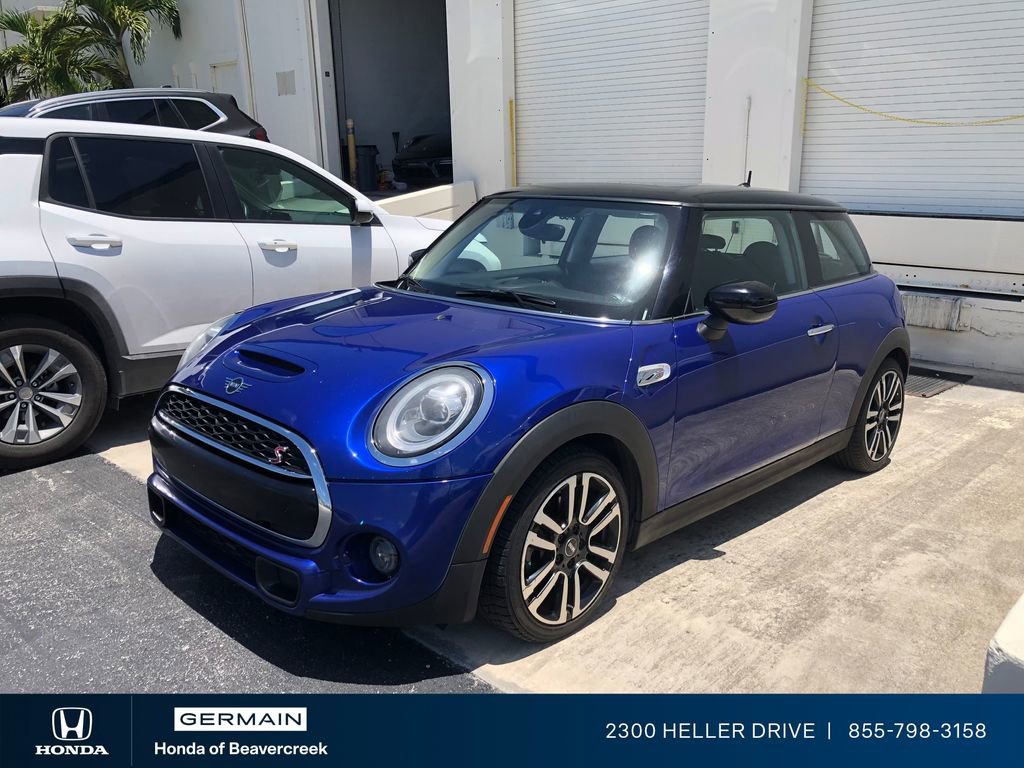 Used 2020 MINI Cooper S FWD image 1