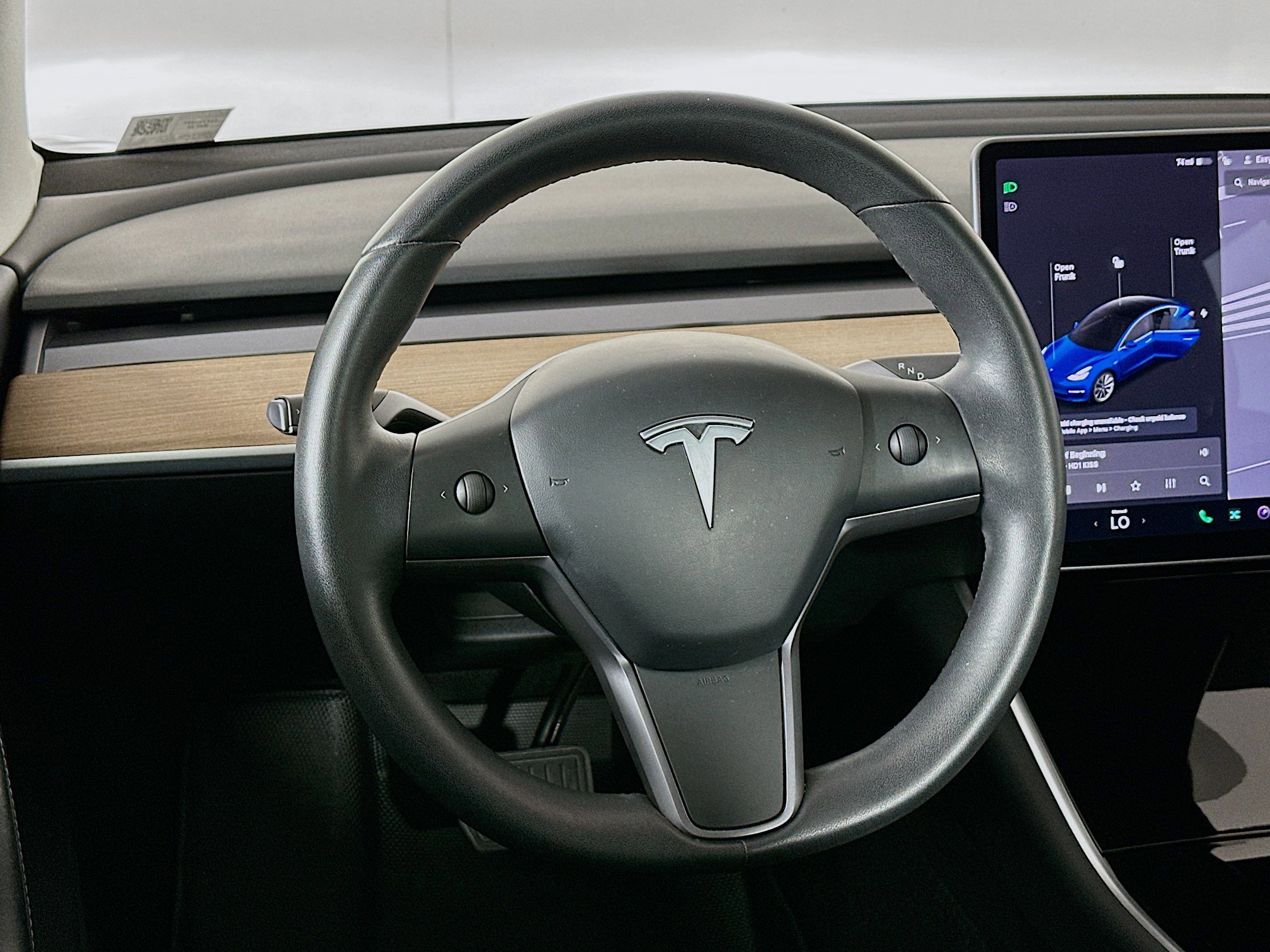 Used 2020 Tesla Model 3 Standard Range Plus image 17