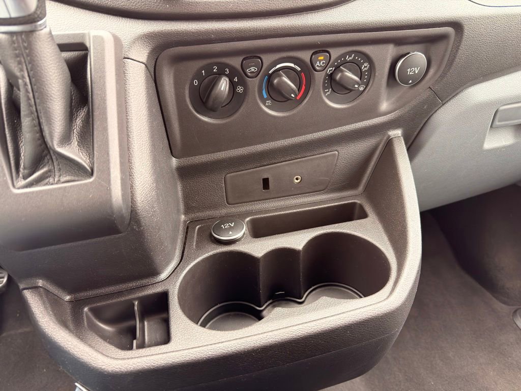 Used 2015 Ford Transit 150 XLT image 39