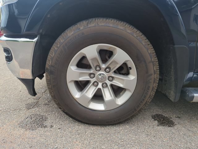 Used 2022 RAM 1500 Laramie AWD/4WD image 14