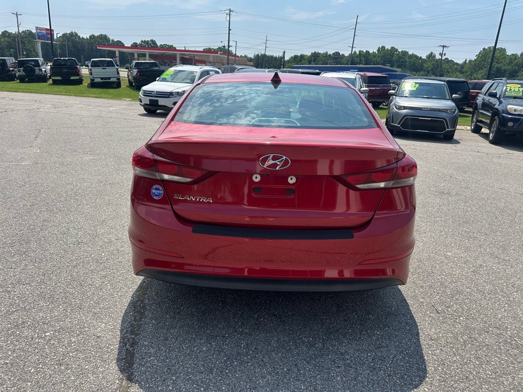 Used 2018 Hyundai Elantra SEL FWD image 4