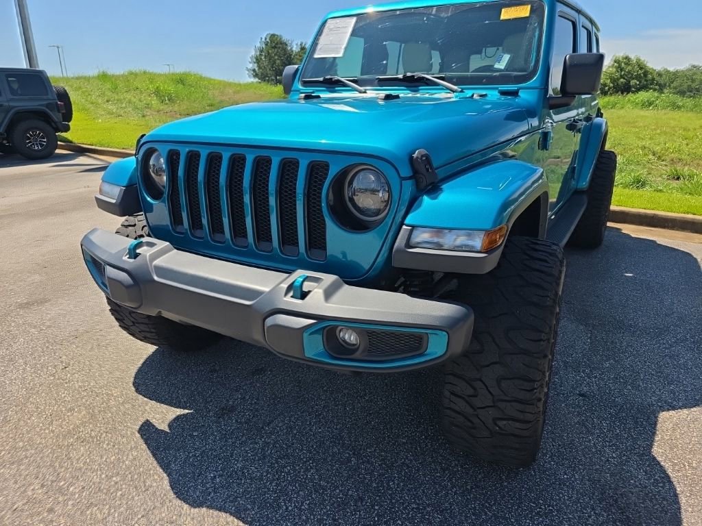 Used 2020 Jeep Wrangler Unlimited Sahara AWD/4WD image 4