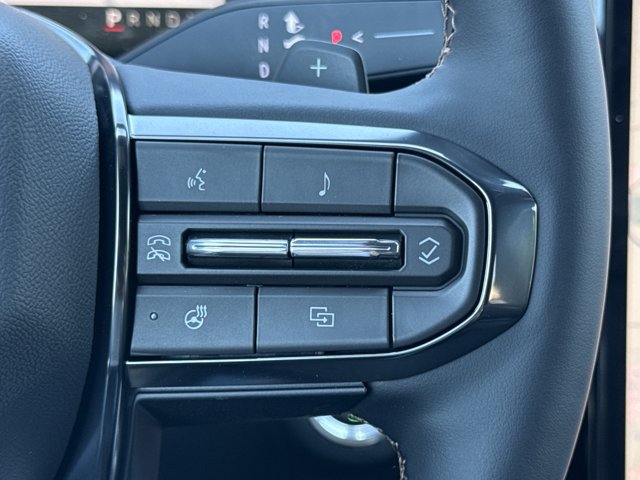 New 2026 GMC Terrain AT4 w/ Convenience Package III AWD/4WD image 18
