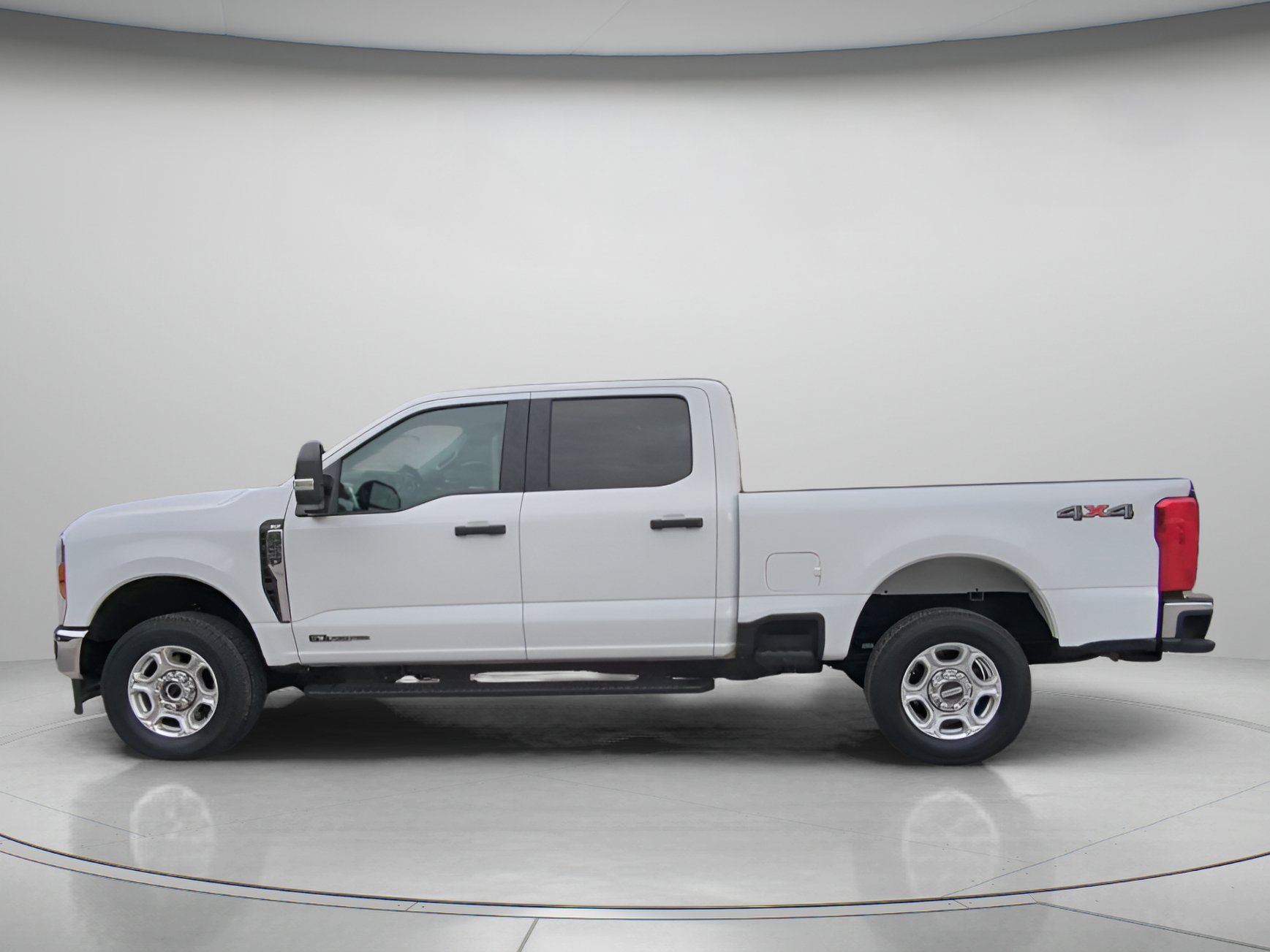 Certified 2026 Ford F250 XLT AWD/4WD image 14