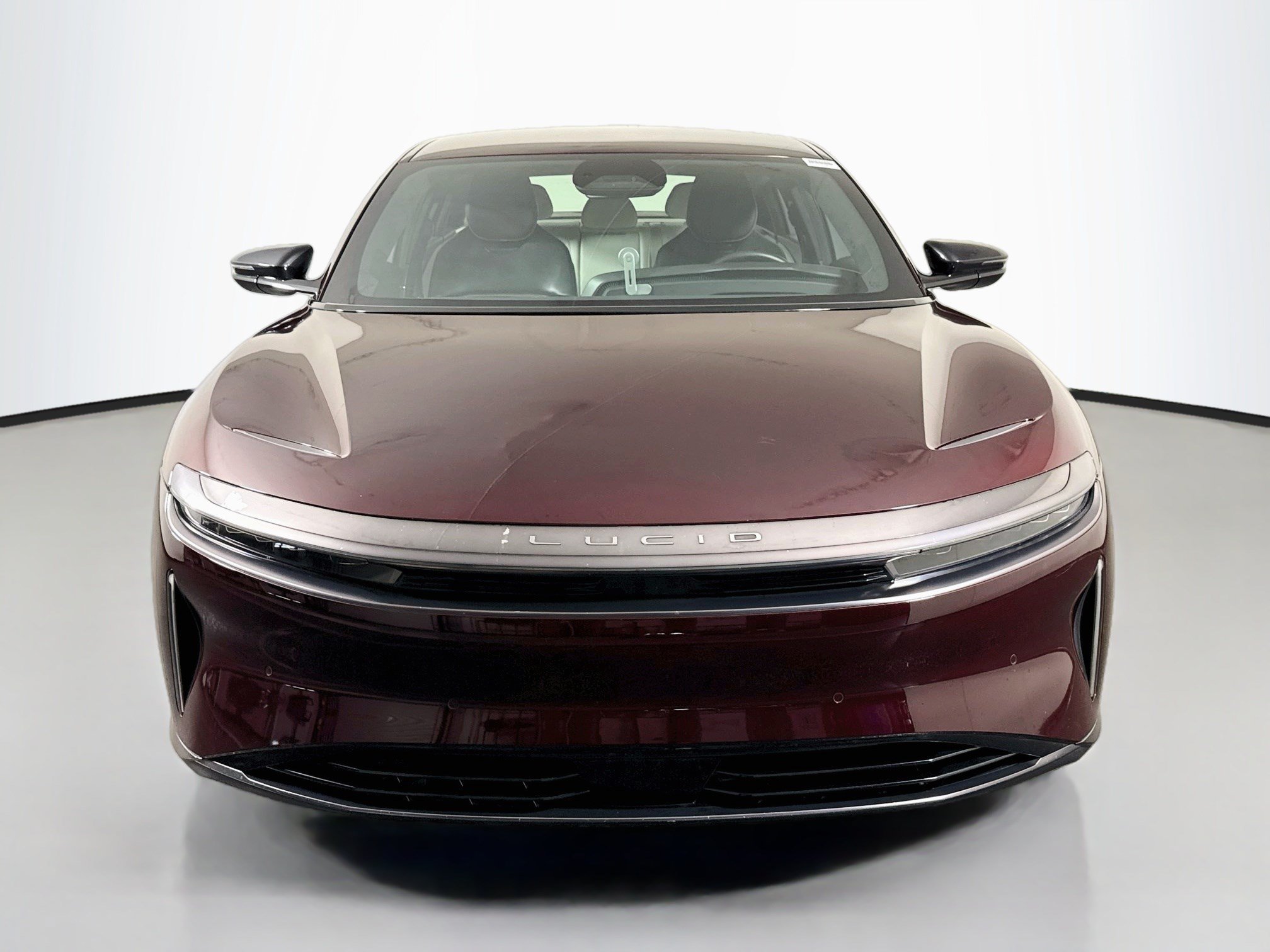 Used 2024 Lucid Air Touring AWD/4WD image 2