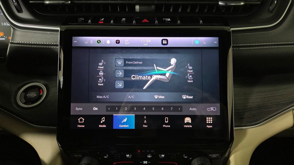 Used 2023 Jeep Grand Cherokee Limited w/ Luxury Tech Group II AWD/4WD image 25