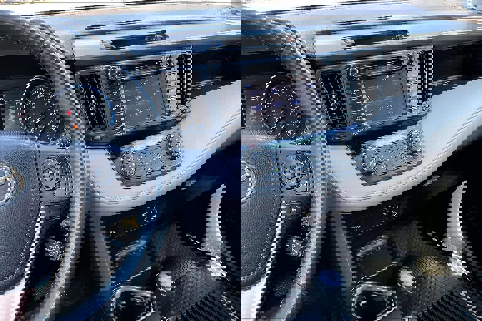 Used 2017 Toyota RAV4 XLE w/ All Weather Liner Package image 7