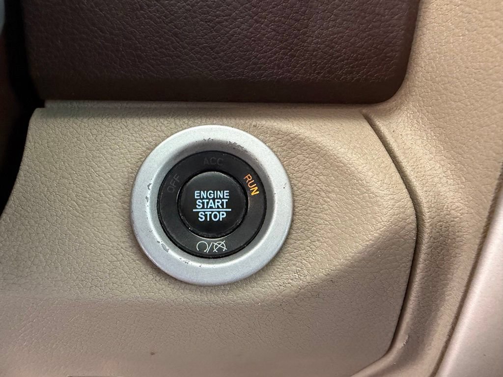 Used 2018 RAM 3500 Laramie RWD image 50