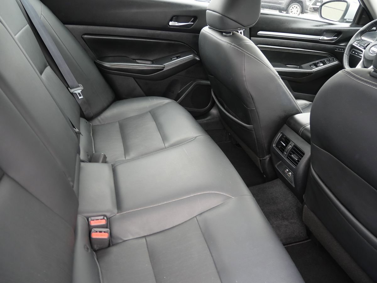Used 2019 Nissan Altima 2.5 Platinum image 24