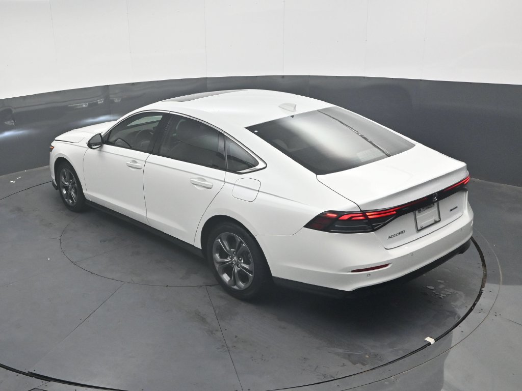 Used 2025 Honda Accord EX-L image 26