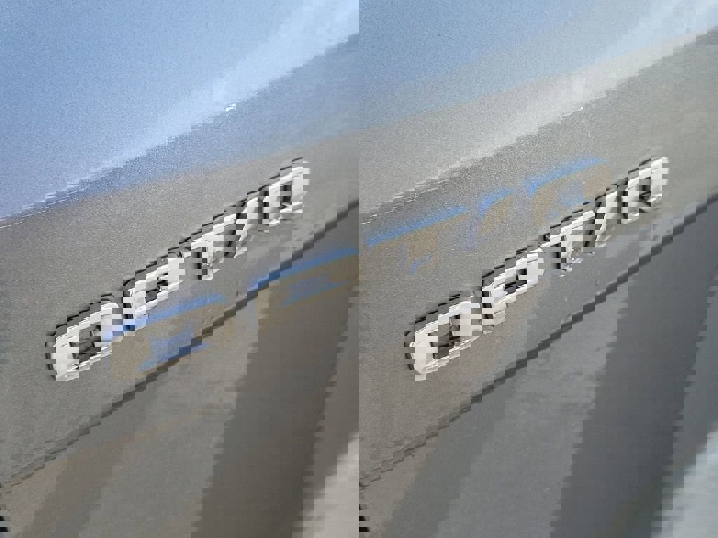 New 2026 Cadillac Optiq Sport 2 image 7