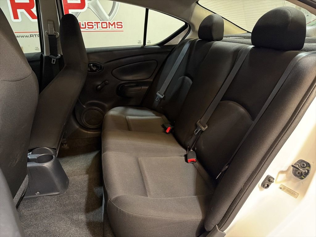 Used 2017 Nissan Versa S image 28