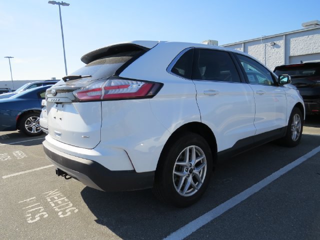 Used 2024 Ford Edge SEL w/ Convenience Package AWD/4WD image 5