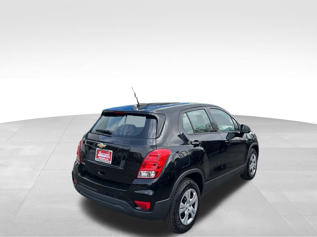 Used 2017 Chevrolet Trax LS image 18