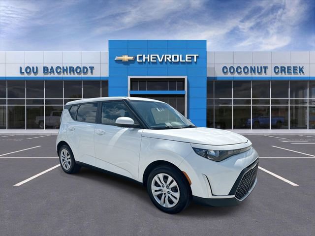 Used 2023 Kia Soul LX