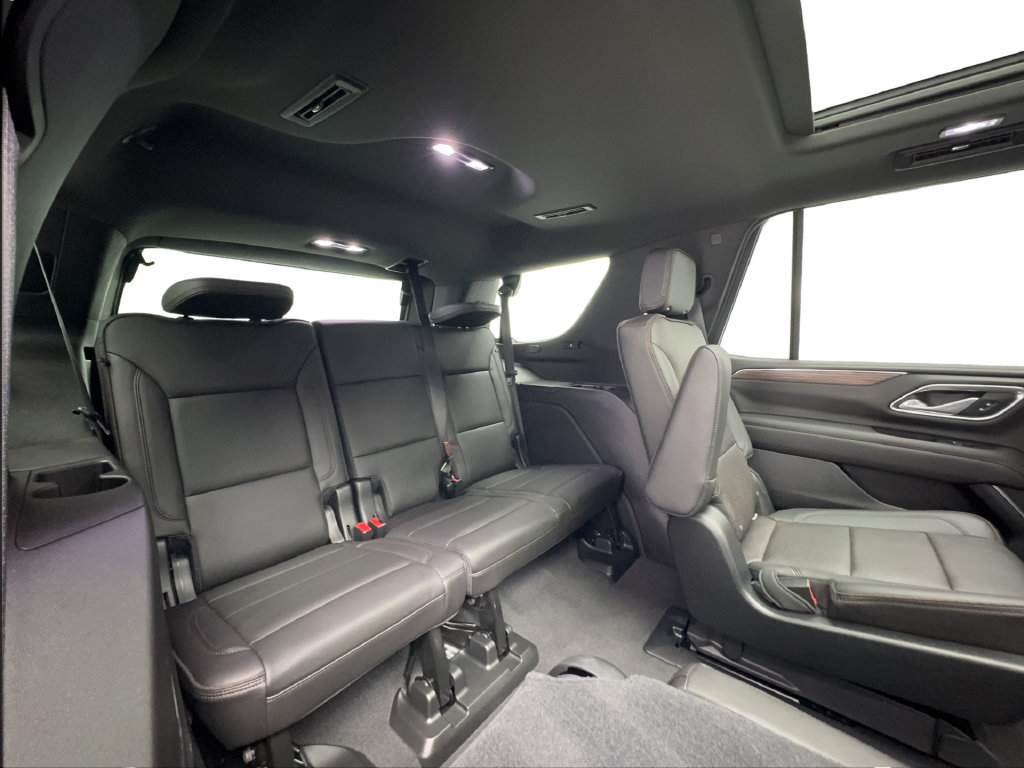 Used 2021 Chevrolet Tahoe High Country w/ Premium Package AWD/4WD image 34