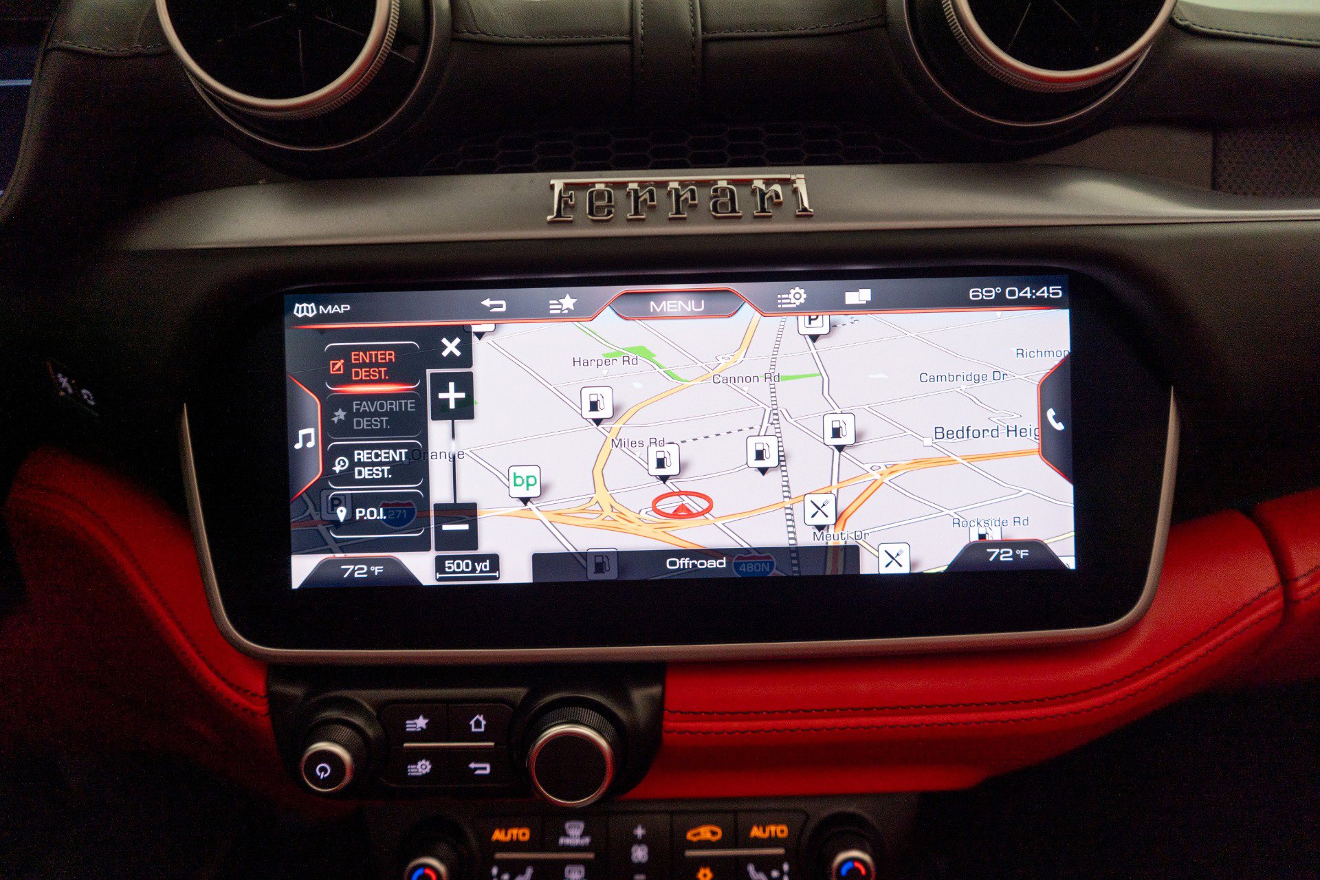 Used 2020 Ferrari Portofino image 17