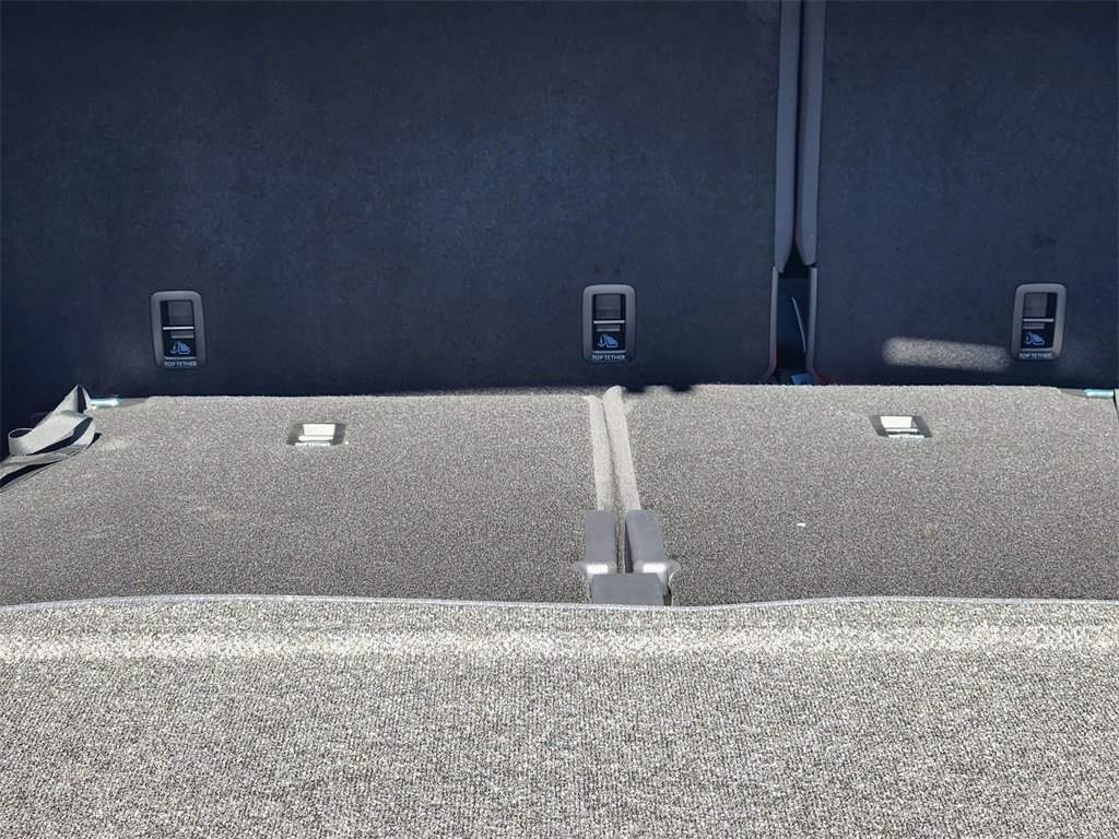 New 2026 Volkswagen Atlas SEL Premium R-Line image 30