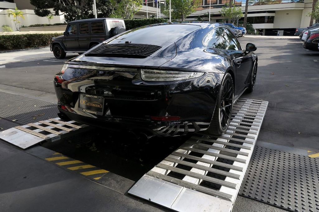 Used 2016 Porsche 911 Carrera 4 GTS image 9