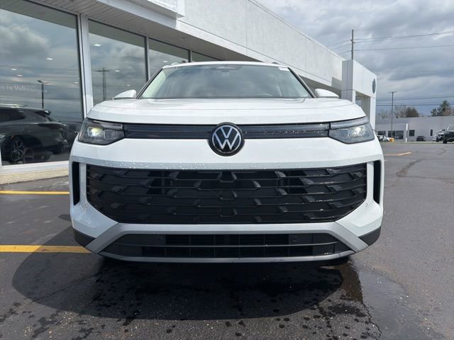 New 2026 Volkswagen Tiguan SE image 11