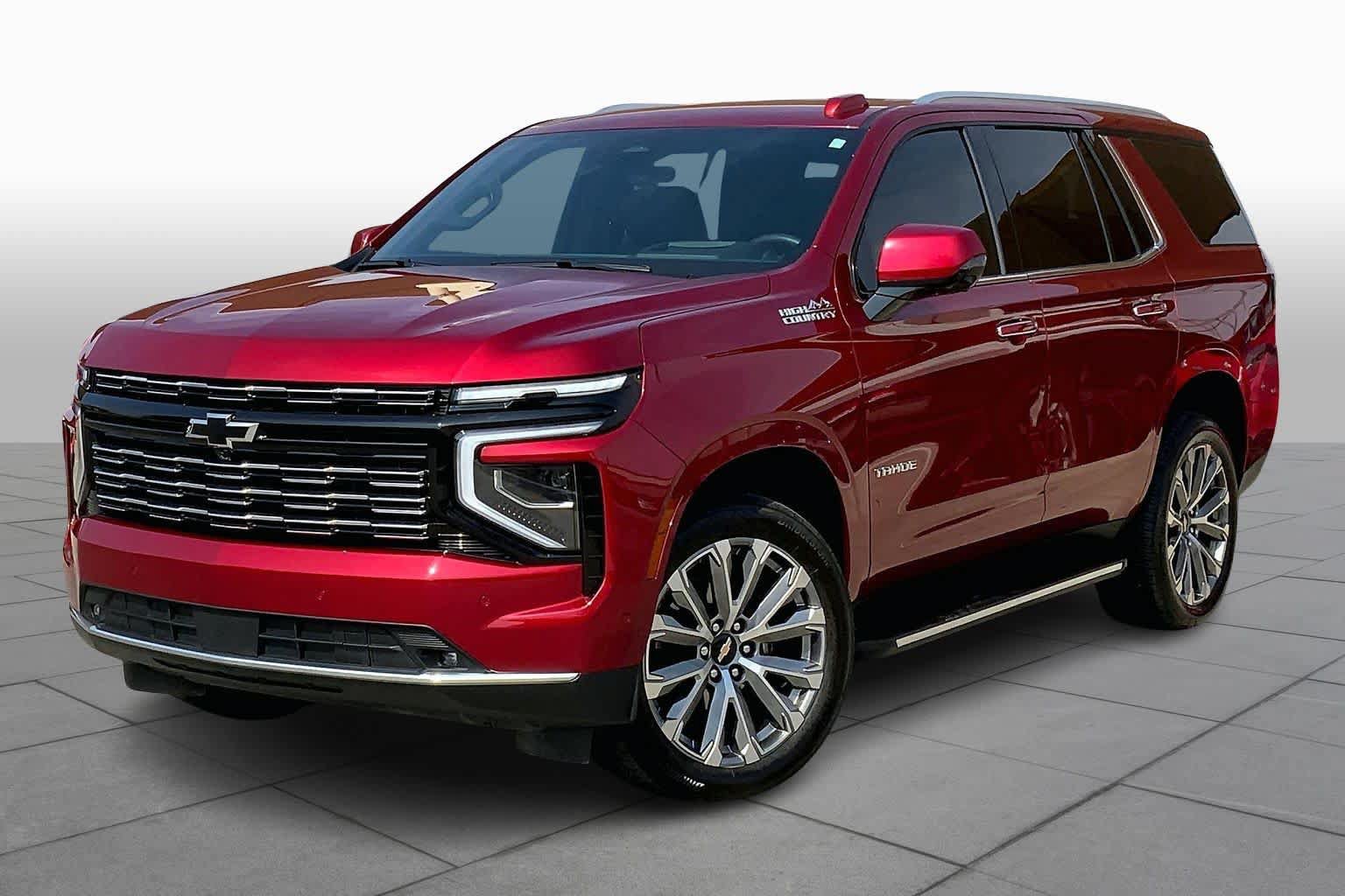 Used 2025 Chevrolet Tahoe High Country AWD/4WD image 2