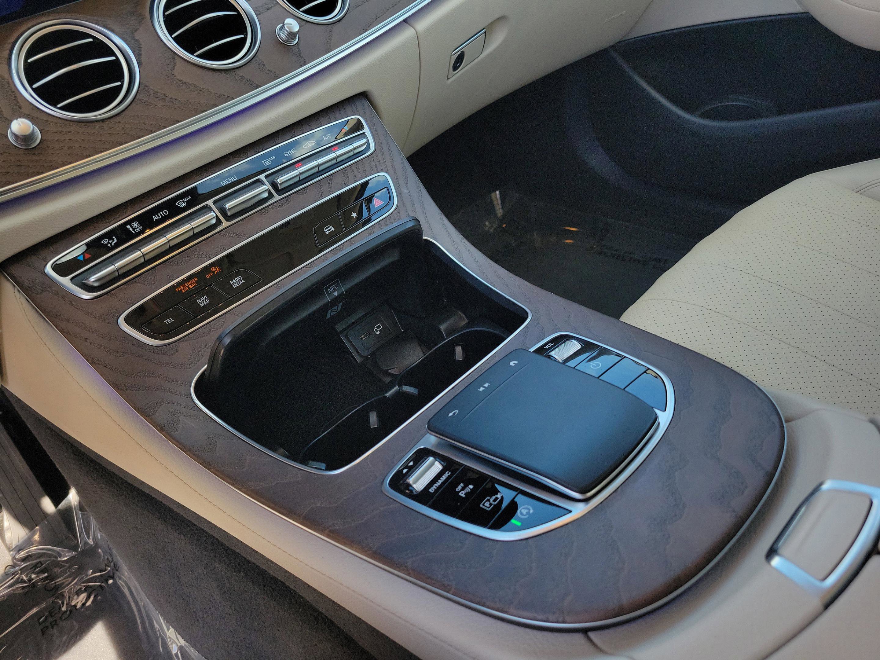 Certified 2022 Mercedes-Benz E 350 4MATIC Sedan image 19