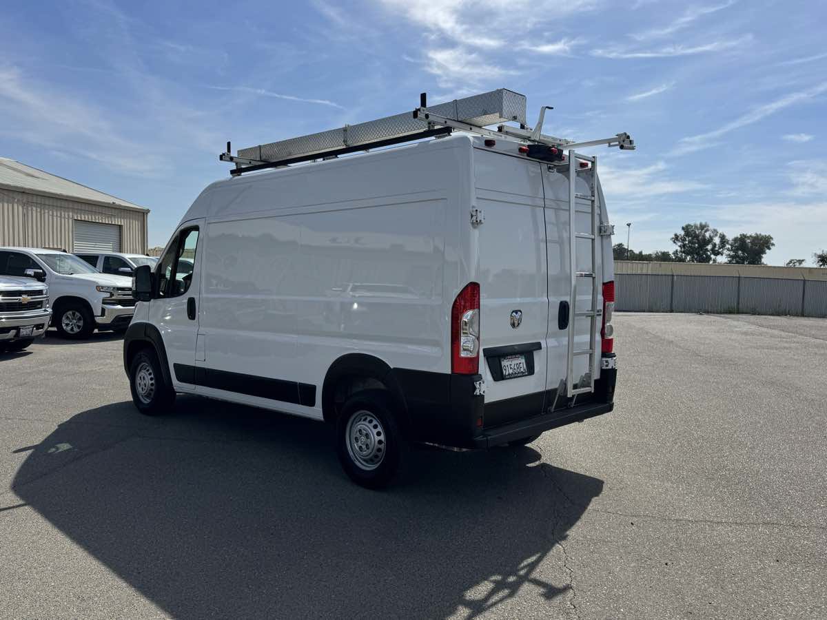 Used 2025 RAM ProMaster 2500 FWD image 7