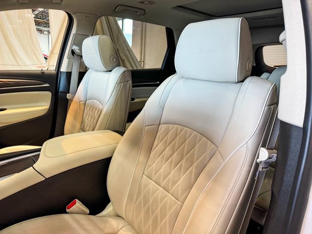 Certified 2022 Buick Enclave Avenir w/ Avenir Technology Package image 21