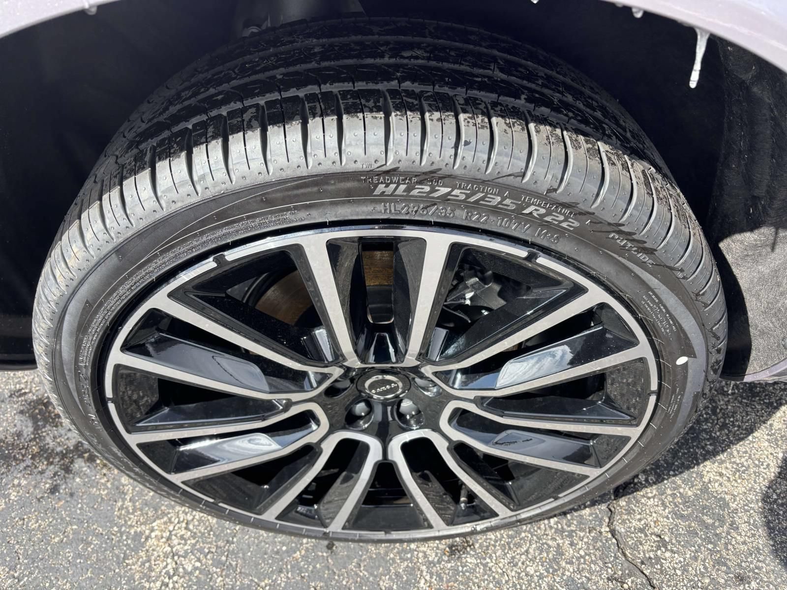 New 2026 Volvo XC90 B6 Plus w/ Protection Package Premier AWD/4WD image 10