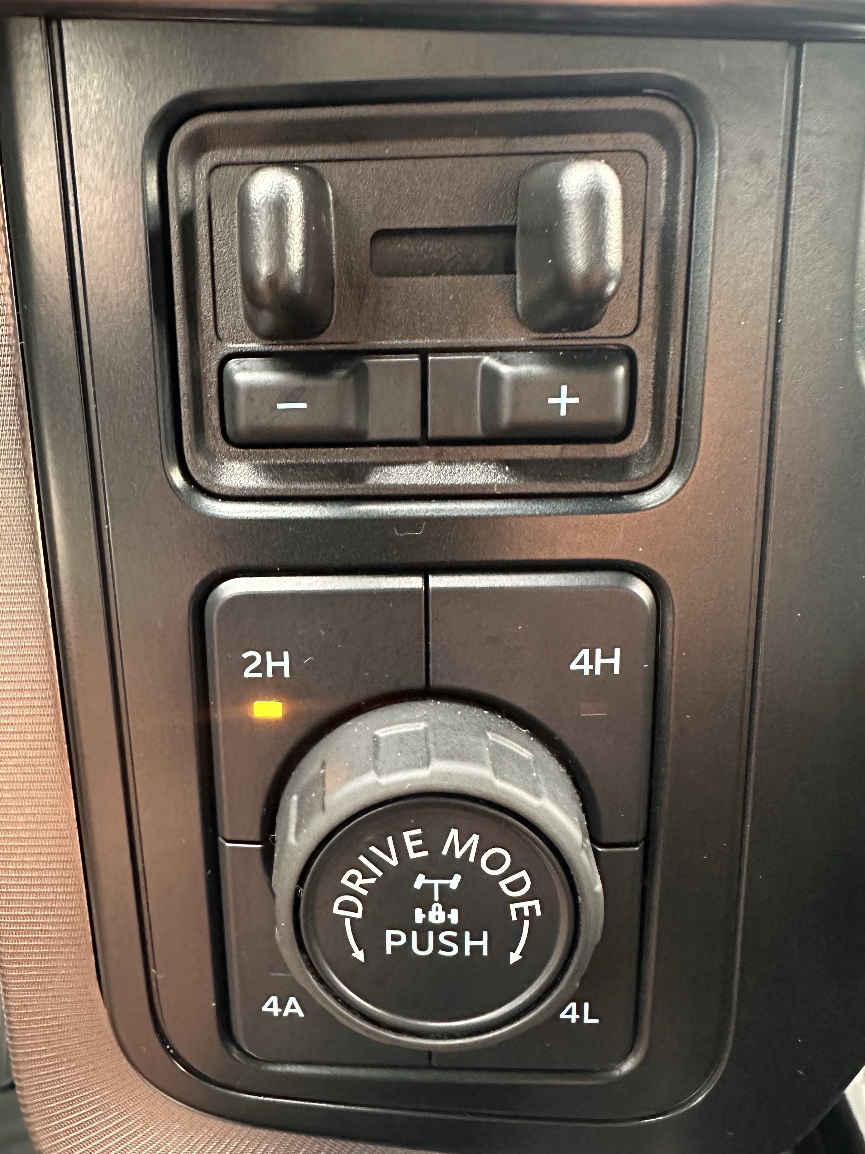 Used 2025 Ford F150 Platinum w/ Equipment Group 702A High AWD/4WD image 23