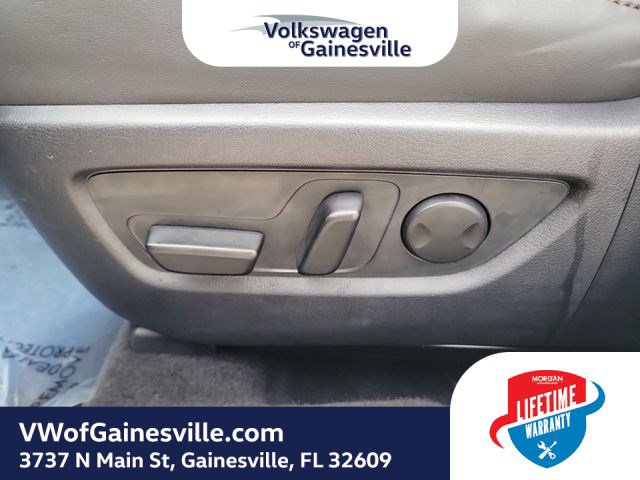 Used 2024 MAZDA CX-30 2.5 Turbo w/ Premium Package image 18