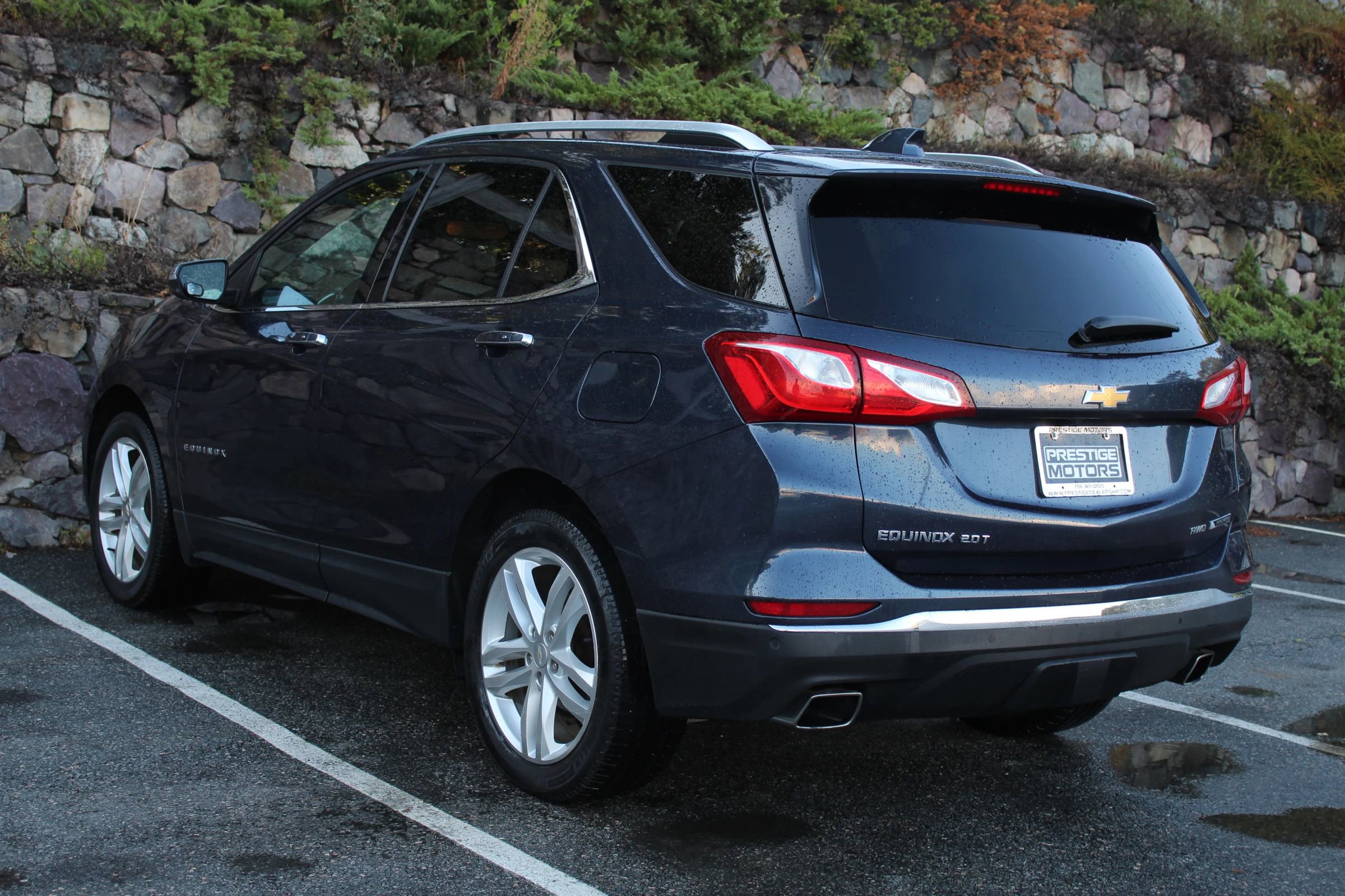 Used 2018 Chevrolet Equinox Premier image 7