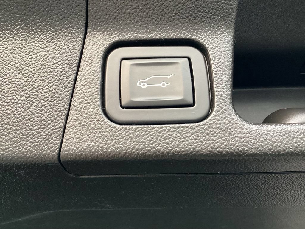 Used 2019 GMC Acadia SLE FWD image 12
