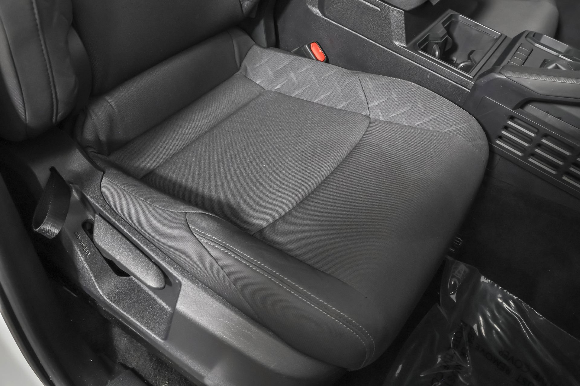 Used 2024 Toyota Tacoma SR RWD image 41