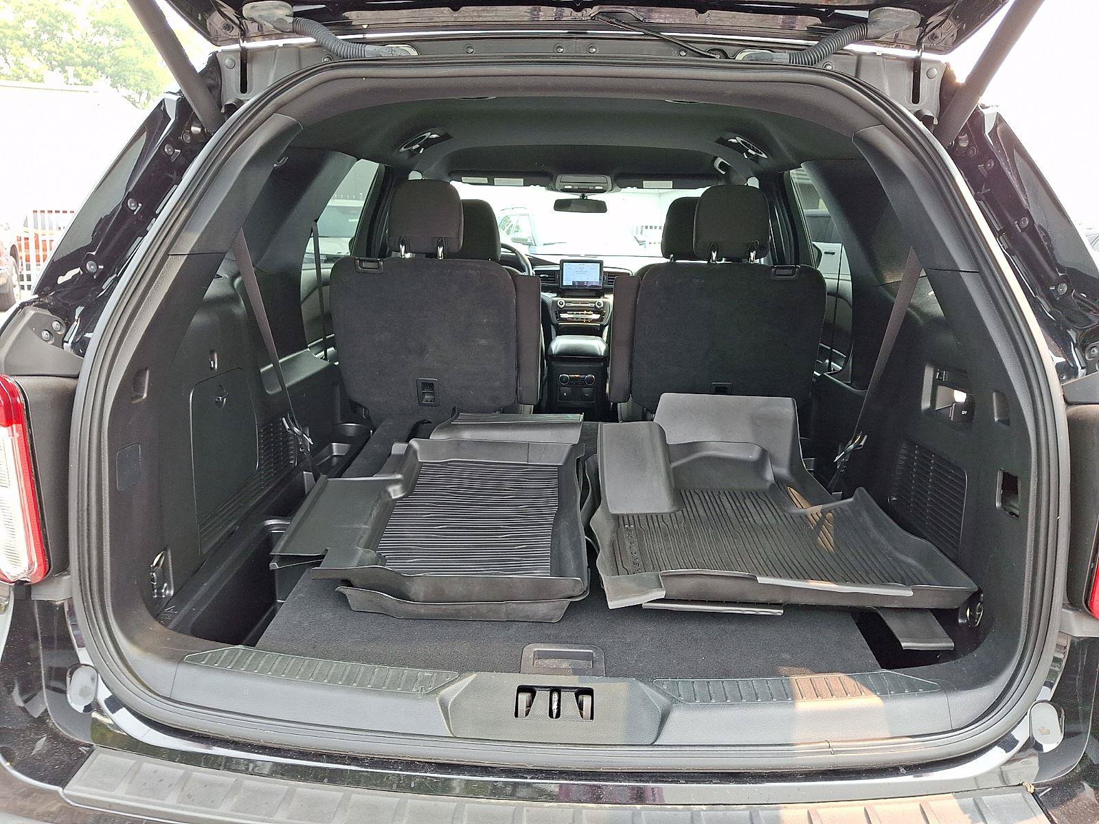 Used 2020 Ford Explorer XLT w/ Comfort Package AWD/4WD image 27