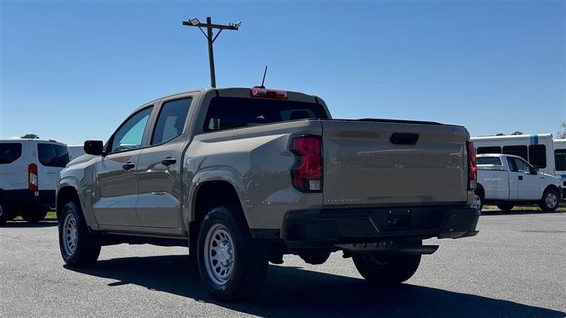 Used 2024 Chevrolet Colorado W/T image 7
