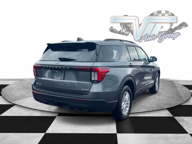 Used 2026 Ford Explorer Active AWD/4WD image 6