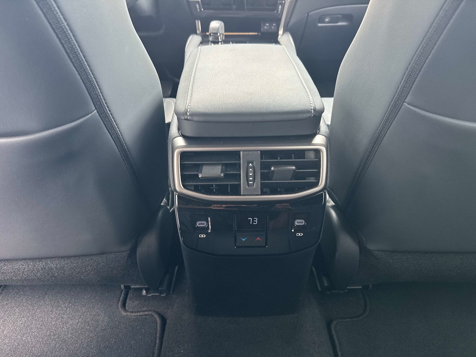 Used 2025 Lexus RX 350 Premium Plus w/ Accessory Package (Z1) FWD image 17