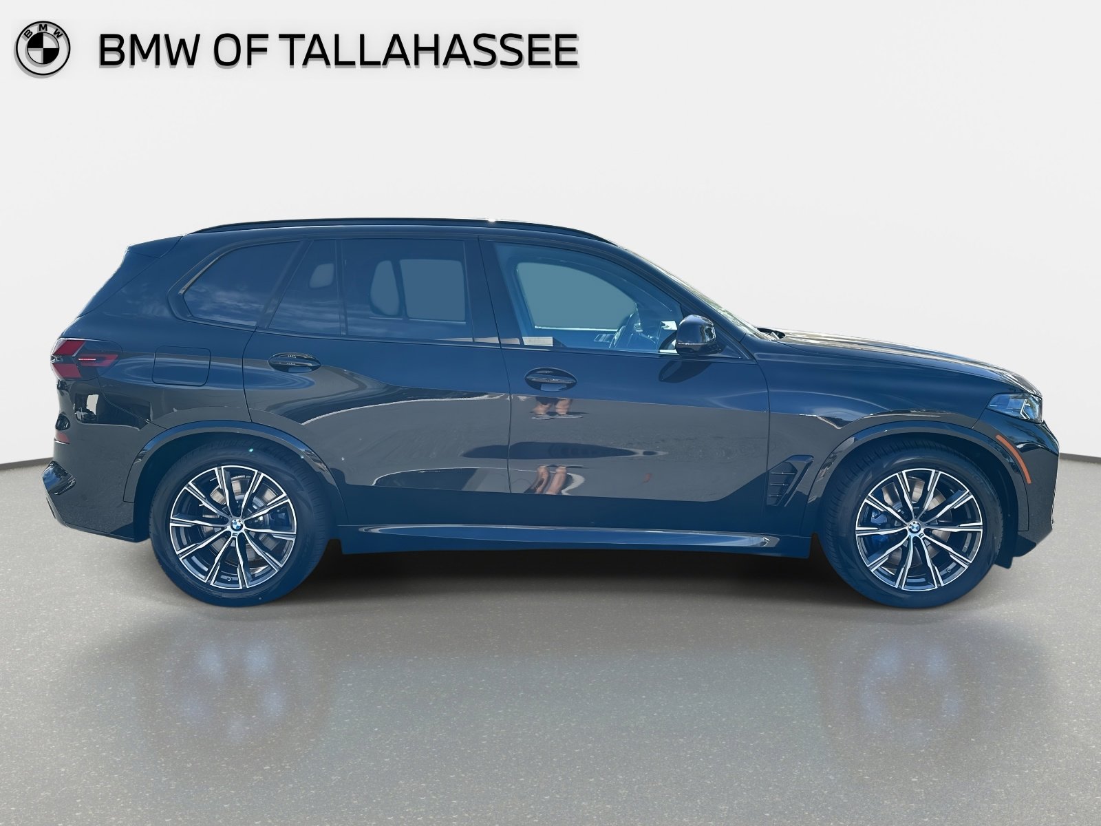 New 2026 BMW X5 xDrive50e w/ M Sport Package AWD/4WD image 6
