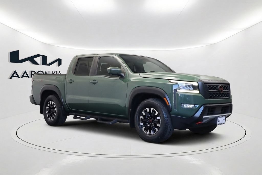 Used 2022 Nissan Frontier Pro-X RWD image 3